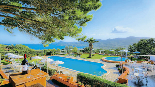 RESORT LE PICCHIAIE immagine generale