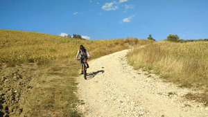 ABRUZZO DIVINO - WEEKEND IN BICICLETTA immagine n.3