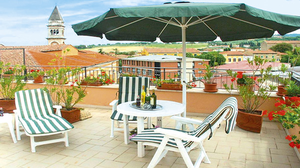 ALBERGO LIVORNO immagine generale