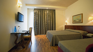 HOTEL AMBASCIATORI immagine n.3