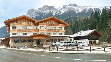 PARK HOTEL AVISIO