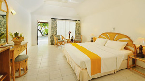 HOLIDAY ISLAND RESORT & SPA immagine n.3