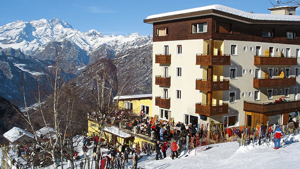 SPORT HOTEL CAMPARIENT immagine generale