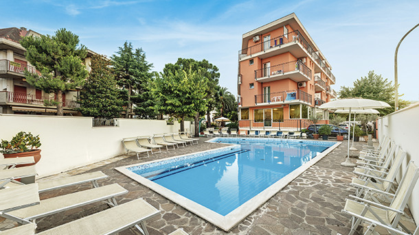 HOTEL FENIX immagine generale