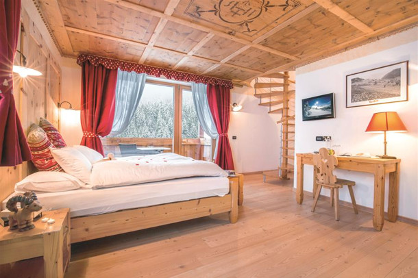 HOTEL CHALET ALPENROSE immagine generale