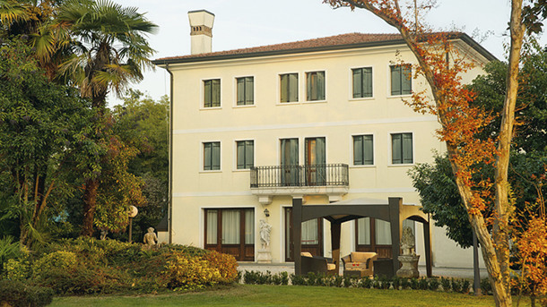 VILLA PACE PARK HOTEL VILLA BOLOGNESE immagine generale
