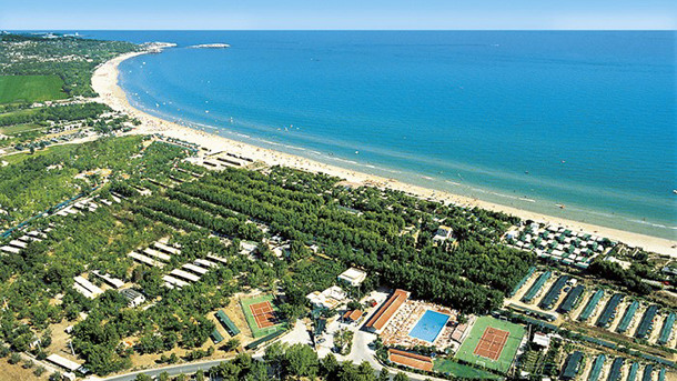 VILLAGGIO CAMPING LE DIOMEDEE immagine generale