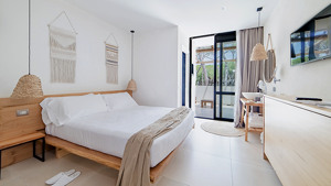CUMEJA BEACH HOTEL immagine n.3
