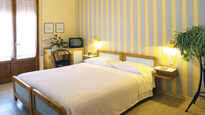HOTEL JOLIE immagine n.3