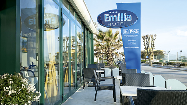 HOTEL EMILIA immagine generale