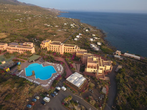 SUVAKI RESORT - PANTELLERIA immagine generale