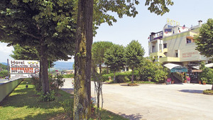 HOTEL COUNTRY CLUB immagine n.2