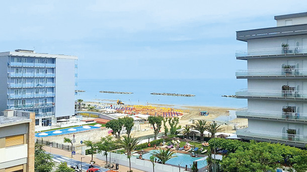 HOTEL RIVAZZURRA immagine generale