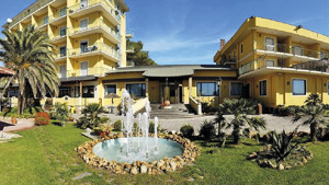 HOTEL CLUB SABBIADORO immagine n.2