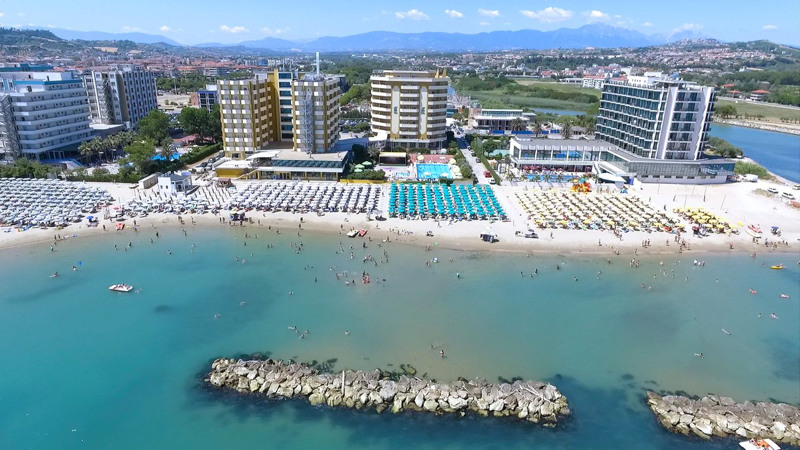 GRAND HOTEL MONTESILVANO