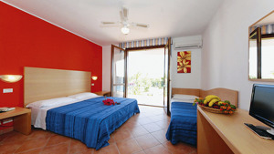 HOTEL CLUB SANTA SABINA immagine n.3