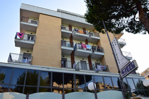 HOTEL PRESIDENT immagine n.2