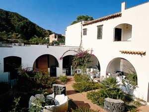 VULCANO MARE RESORT immagine n.2