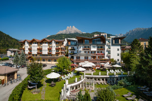 BRUNET THE DOLOMITES RESORT immagine generale