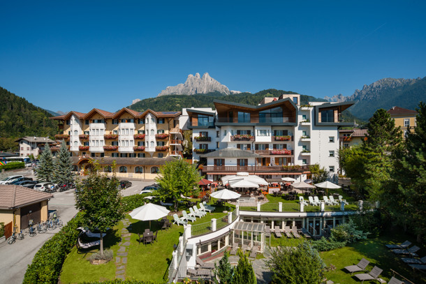 BRUNET THE DOLOMITES RESORT immagine generale