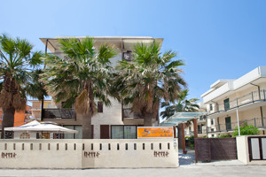 HOTEL SFINGE immagine n.2