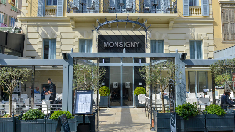 HOTEL MONSIGNY
