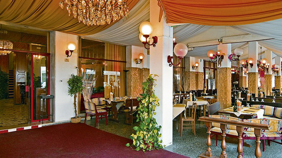 Viaggi a Lido di Jesolo, Veneto - HOTEL AMALFI - Eurospin Viaggi