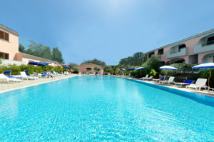 ALBERGO RESIDENZIALE CLUB GLI ONTANI immagine n.2