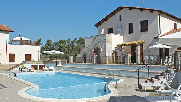 RESIDENCE VALMARINA immagine generale