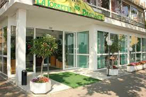 HOTEL LA TORRETTA BRAMANTE immagine n.3