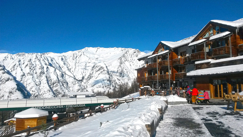 SAVOIA MOUNTAIN RESORT