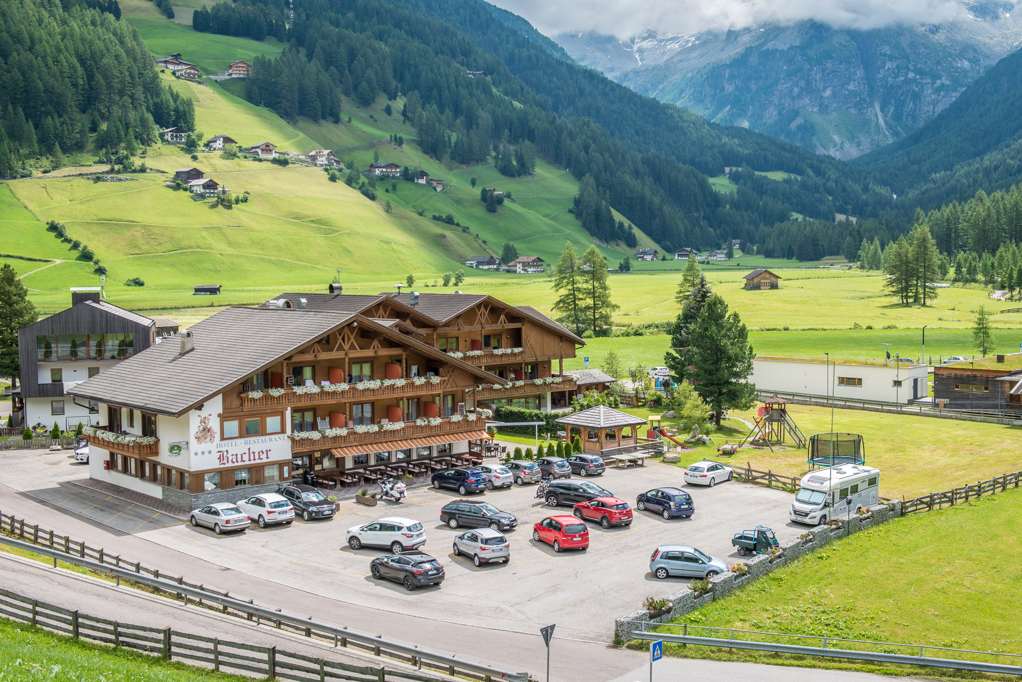 HOTEL BACHER immagine generale