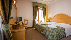 HOTEL MONZONI immagine n.3