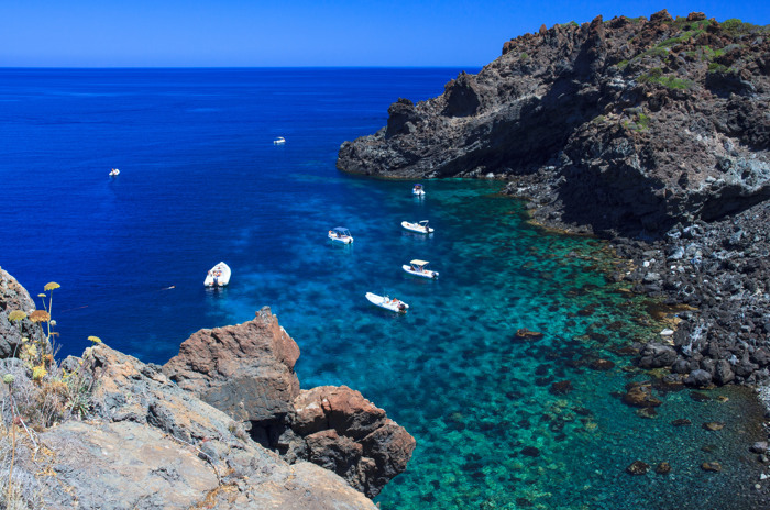 marina yachting hotel pantelleria