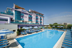 HOTEL LUNGOMARE - CESENATICO immagine generale
