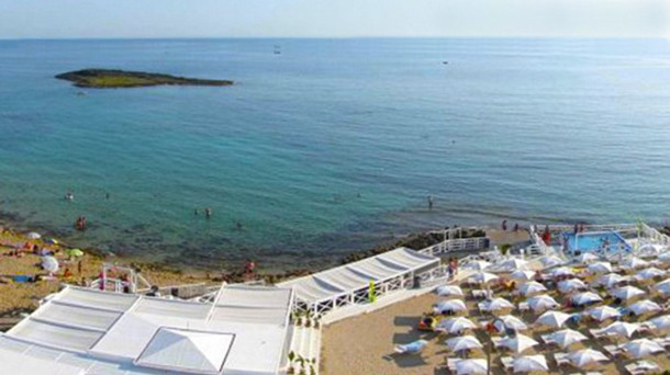 L'ISOLA DI PAZZE HOTEL RESORT immagine generale