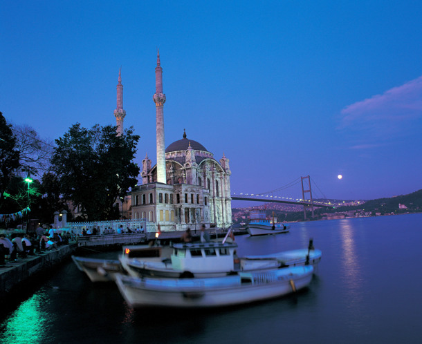 PONTI E FESTIVITA' A ISTANBUL immagine generale